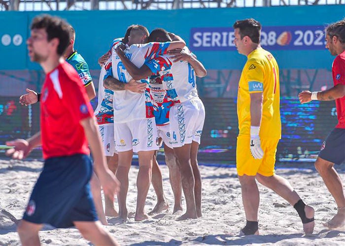 Beach soccer spirito di squadra