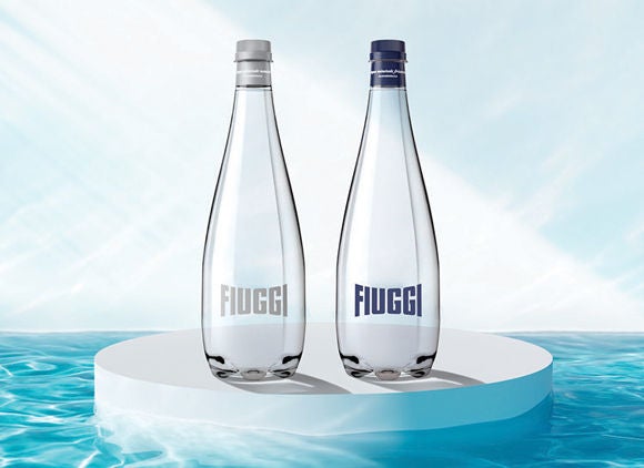 Bottiglie di Acqua Fiuggi Premium naturale e frizzante in omaggio nelle stazioni Q8 aderenti