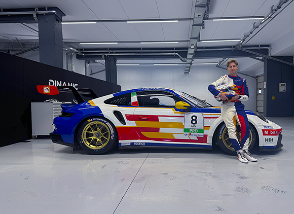 Porche Carrera Cup auto Q8 in corsa